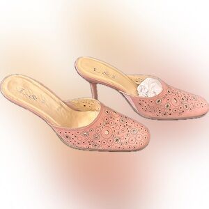 NEW Pink Mule shoe